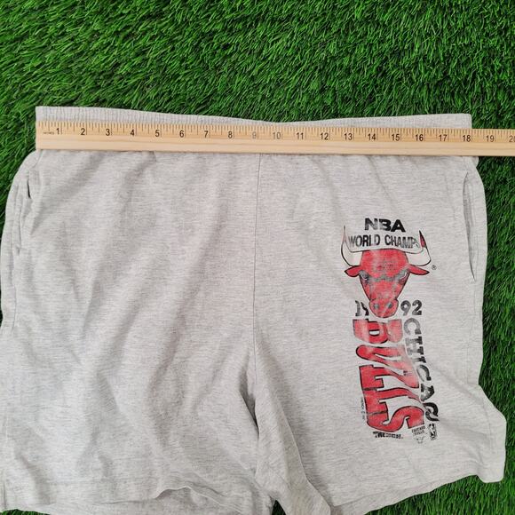 Vintage 1992 Chicago-Bulls Shorts L/XL Gray USA - Picture 9 of 16